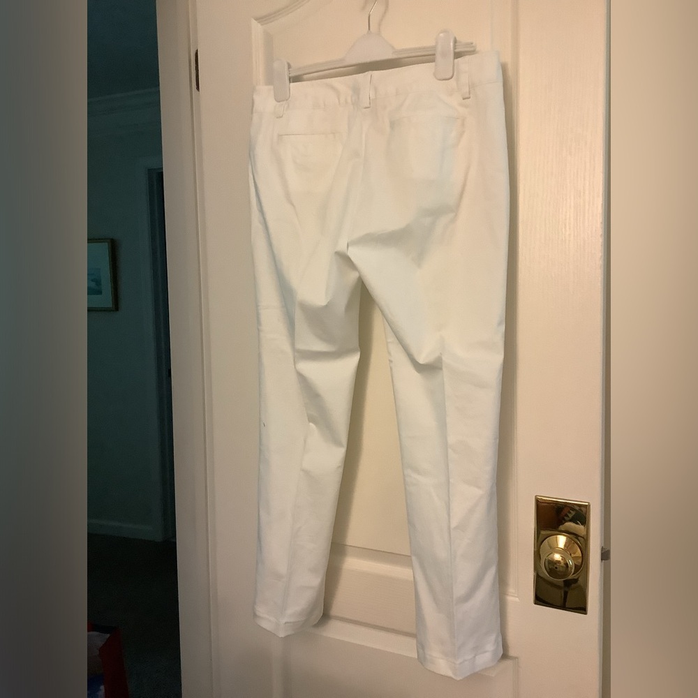 Lands end cotton straight leg white ankle slacks. Never worn 12 petite - Picture 1 of 2